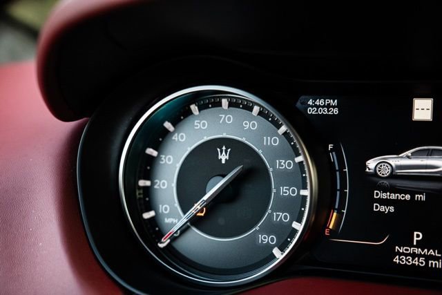 Used 2022 Maserati Ghibli Modena image 35