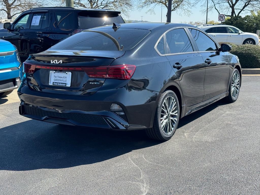 Certified 2023 Kia Forte GT-Line image 3