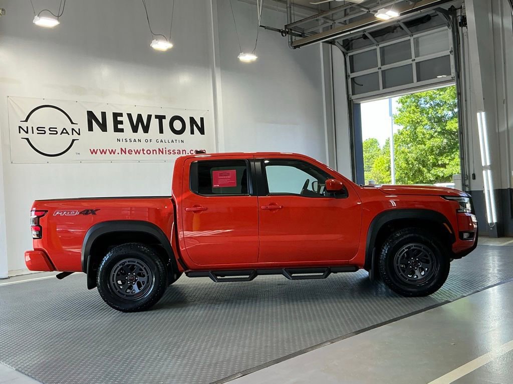 Used 2025 Nissan Frontier PRO-4X AWD/4WD image 24