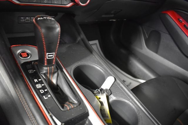 Used 2020 Nissan Altima 2.5 SR FWD image 25