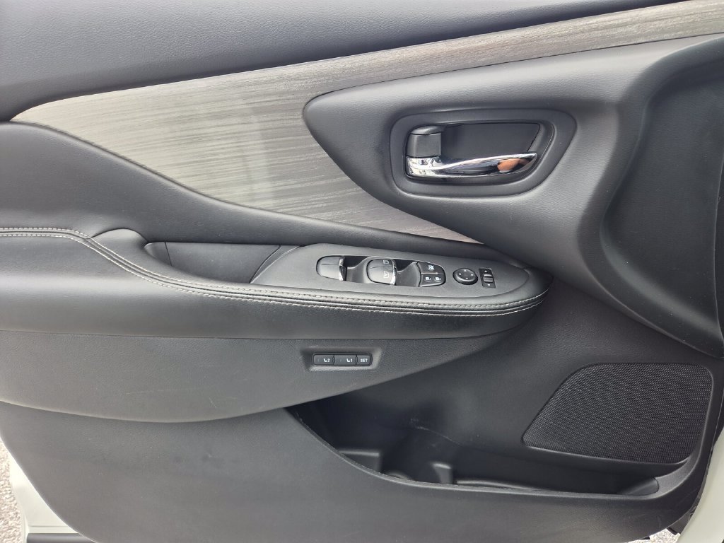 Used 2017 Nissan Murano SL FWD image 29