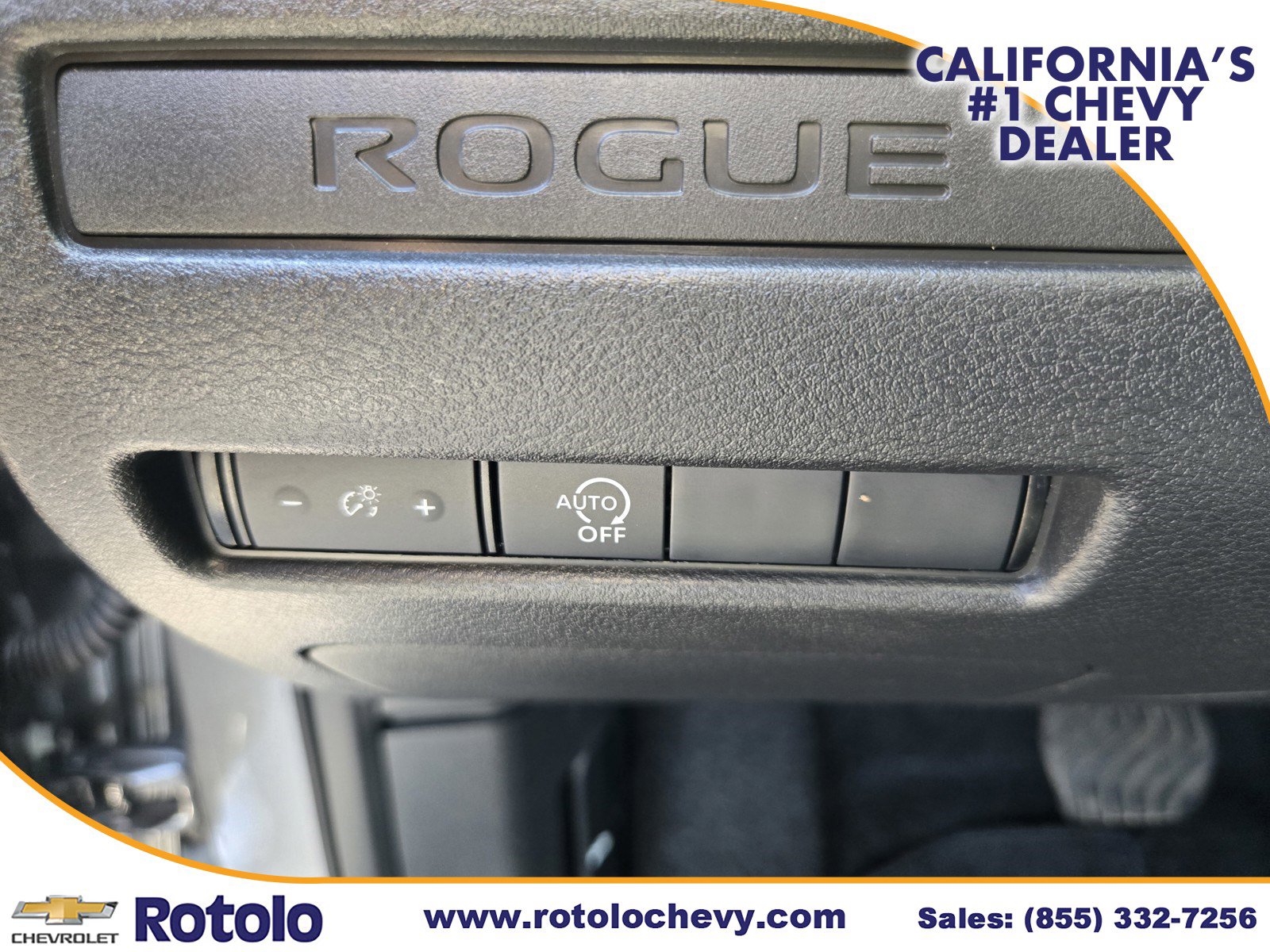 Used 2025 Nissan Rogue S image 20