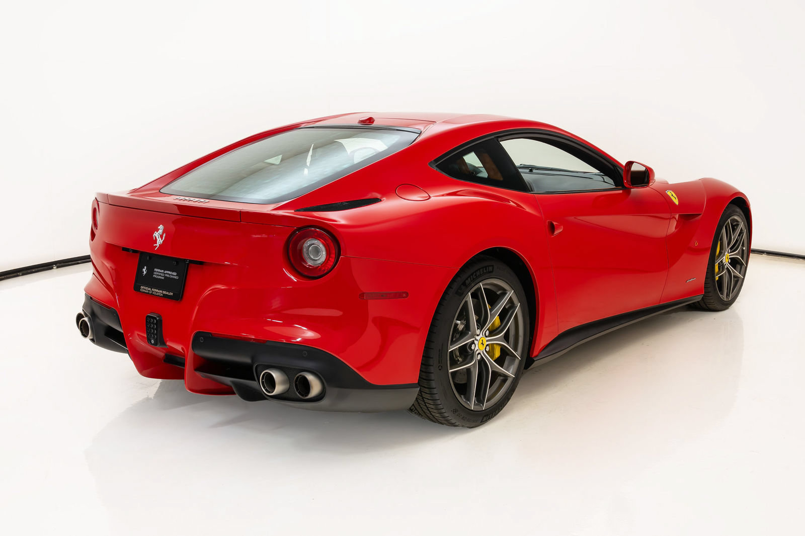 Certified 2015 Ferrari F12 Berlinetta RWD image 7