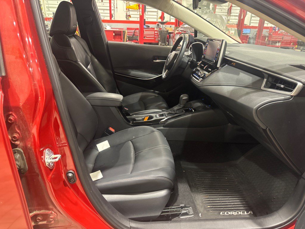 Certified 2021 Toyota Corolla XLE FWD image 48