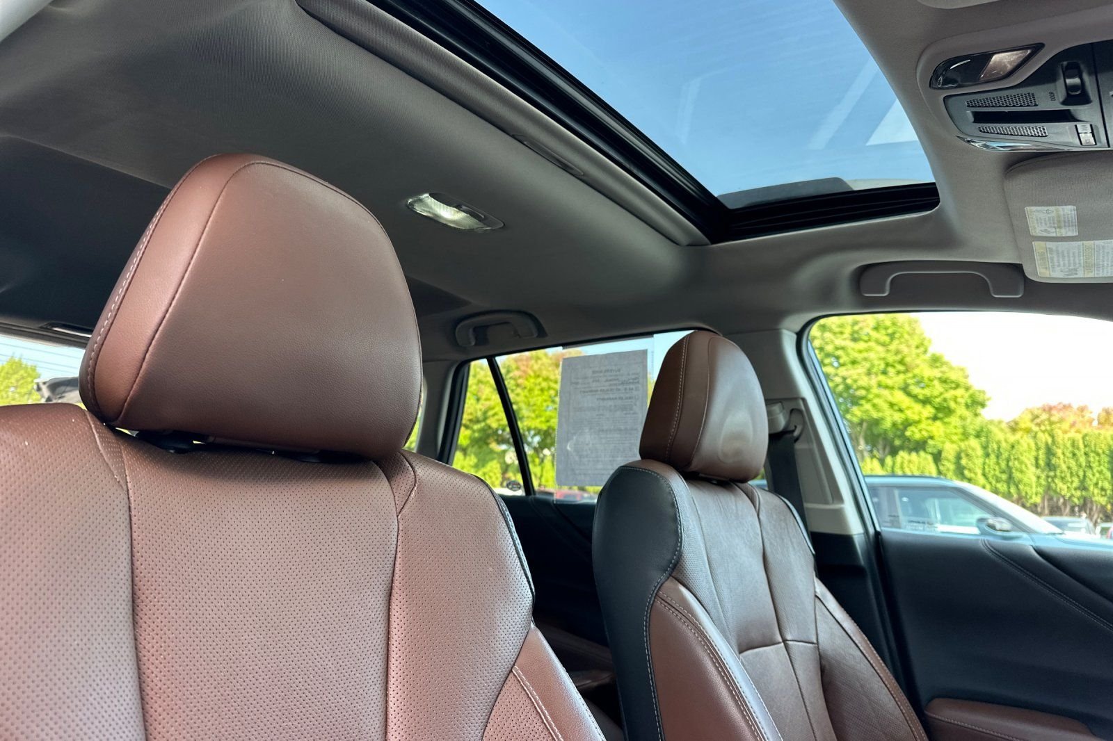 Used 2020 Subaru Outback Touring AWD/4WD image 19