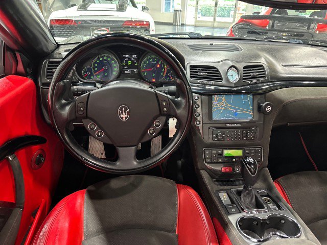 Used 2014 Maserati GranTurismo Sport RWD image 44