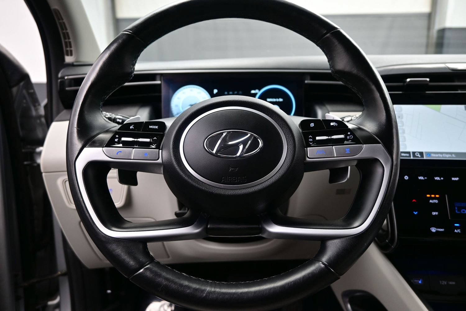 Certified 2024 Hyundai Tucson Limited AWD/4WD image 26