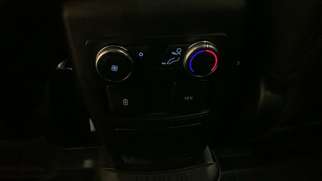 Certified 2022 Ford Explorer XLT w/ Equipment Group 202A image 25