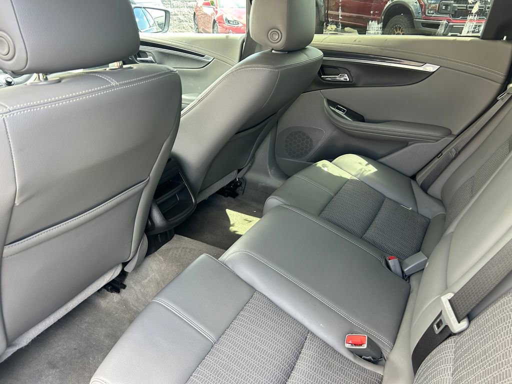 Used 2018 Chevrolet Impala LS FWD image 27