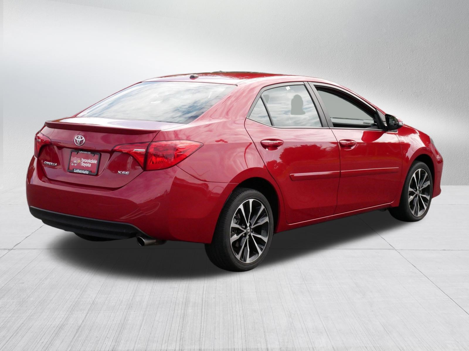 Certified 2019 Toyota Corolla XSE FWD image 7
