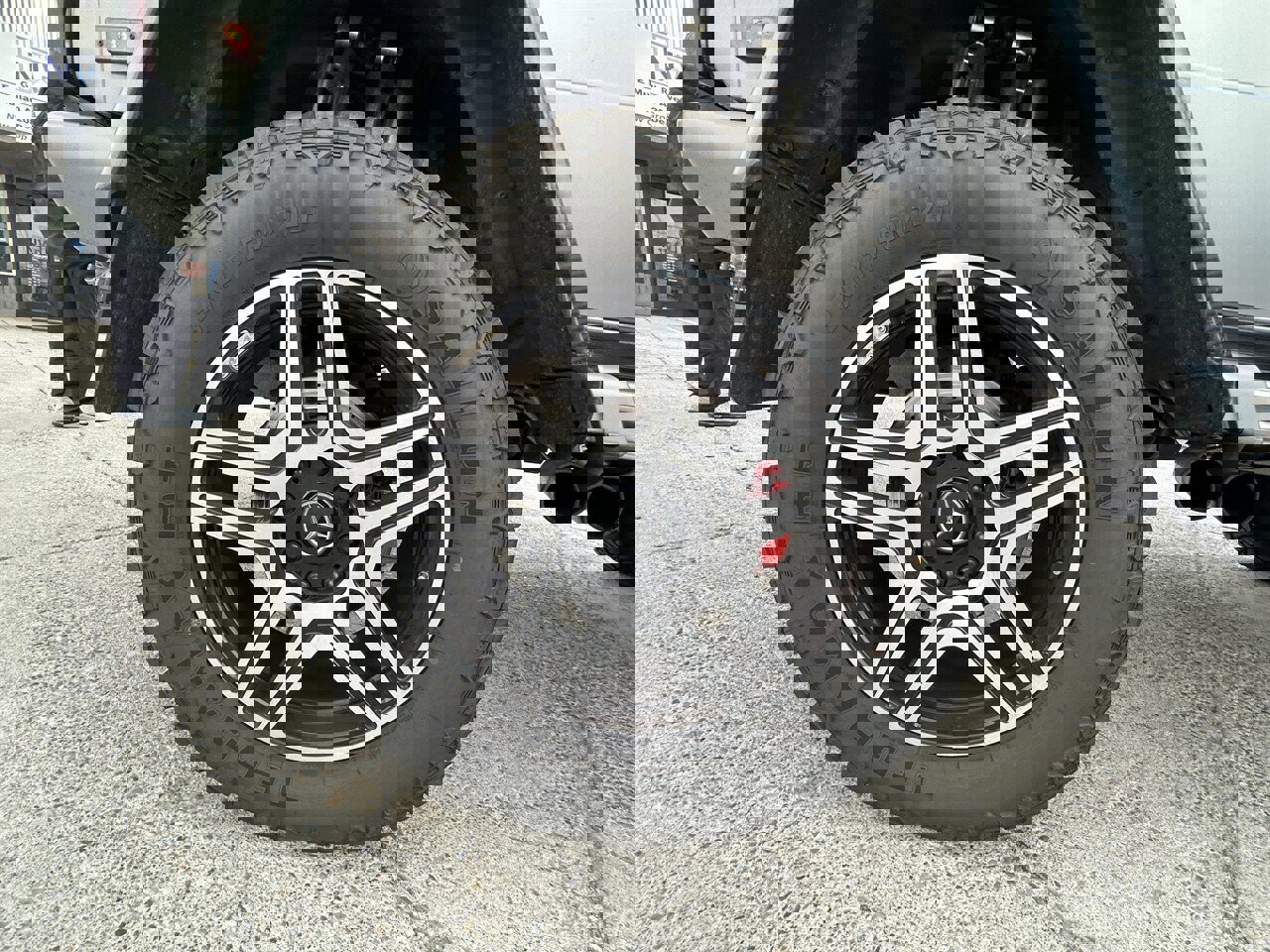 Used 2017 Mercedes-Benz G 550 Squared image 34