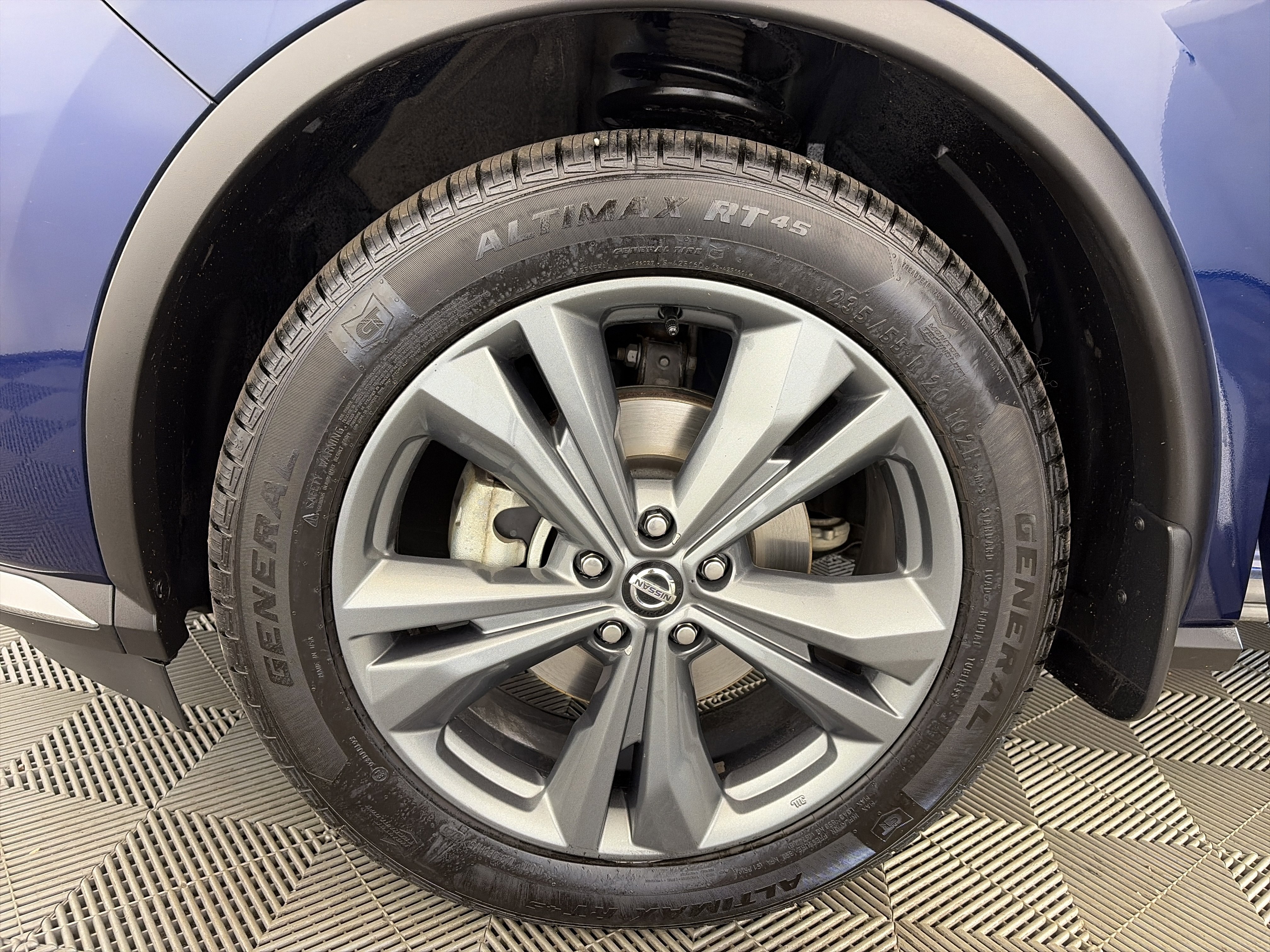 Used 2020 Nissan Murano Platinum w/ Cargo Package AWD/4WD image 13