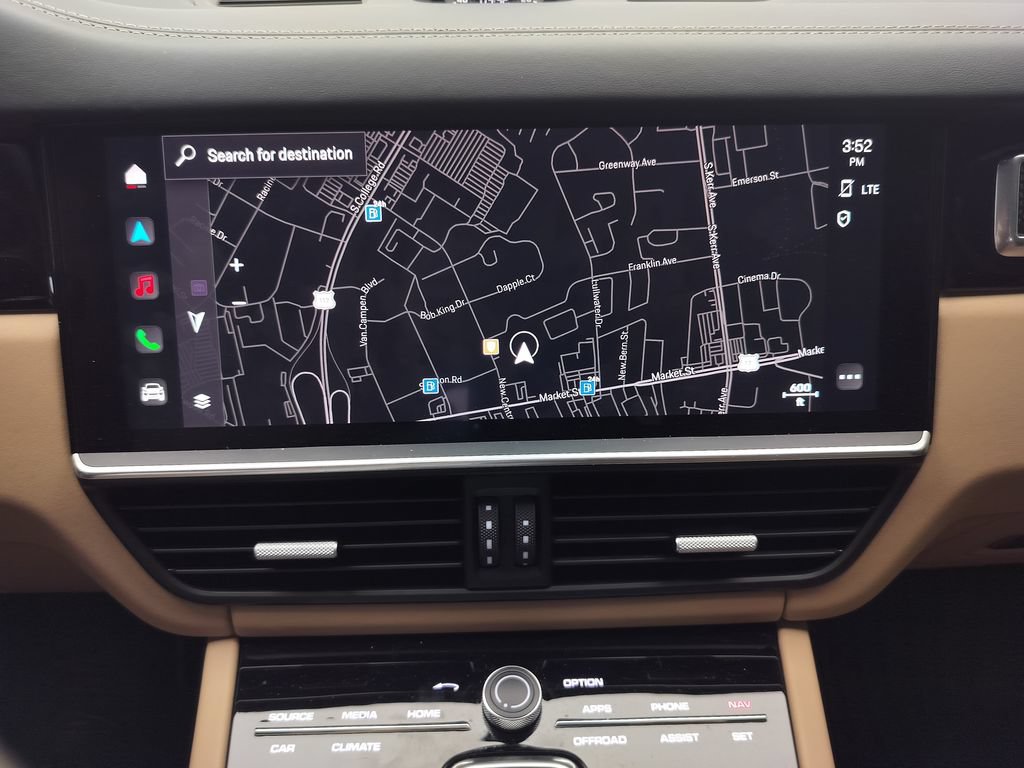 Certified 2023 Porsche Cayenne GTS AWD/4WD image 20