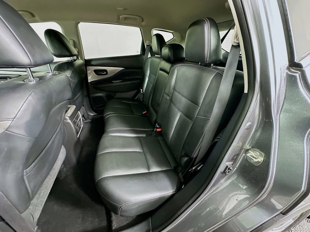 Used 2017 Nissan Murano SL w/ Cargo Package image 24