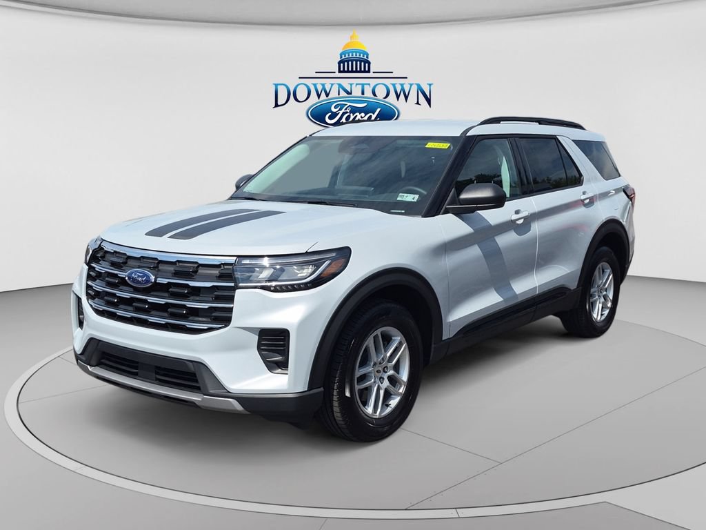 Used 2026 Ford Explorer Active AWD/4WD image 7