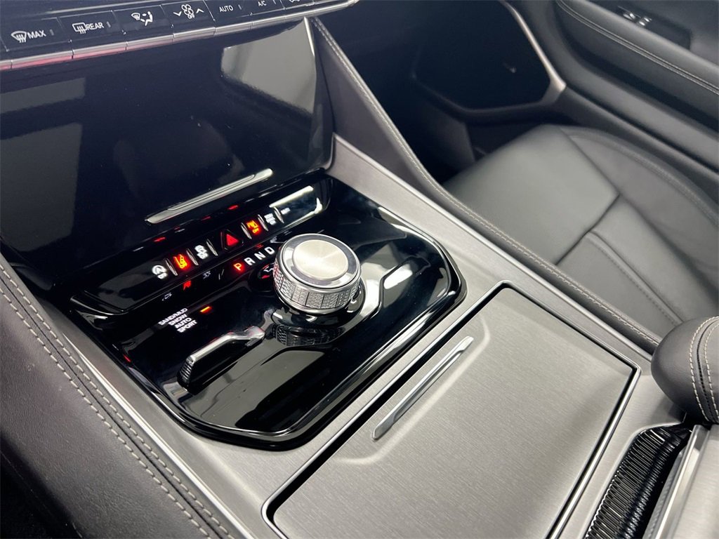 New 2026 Jeep Grand Wagoneer L Limited w/ Premium Group II image 18