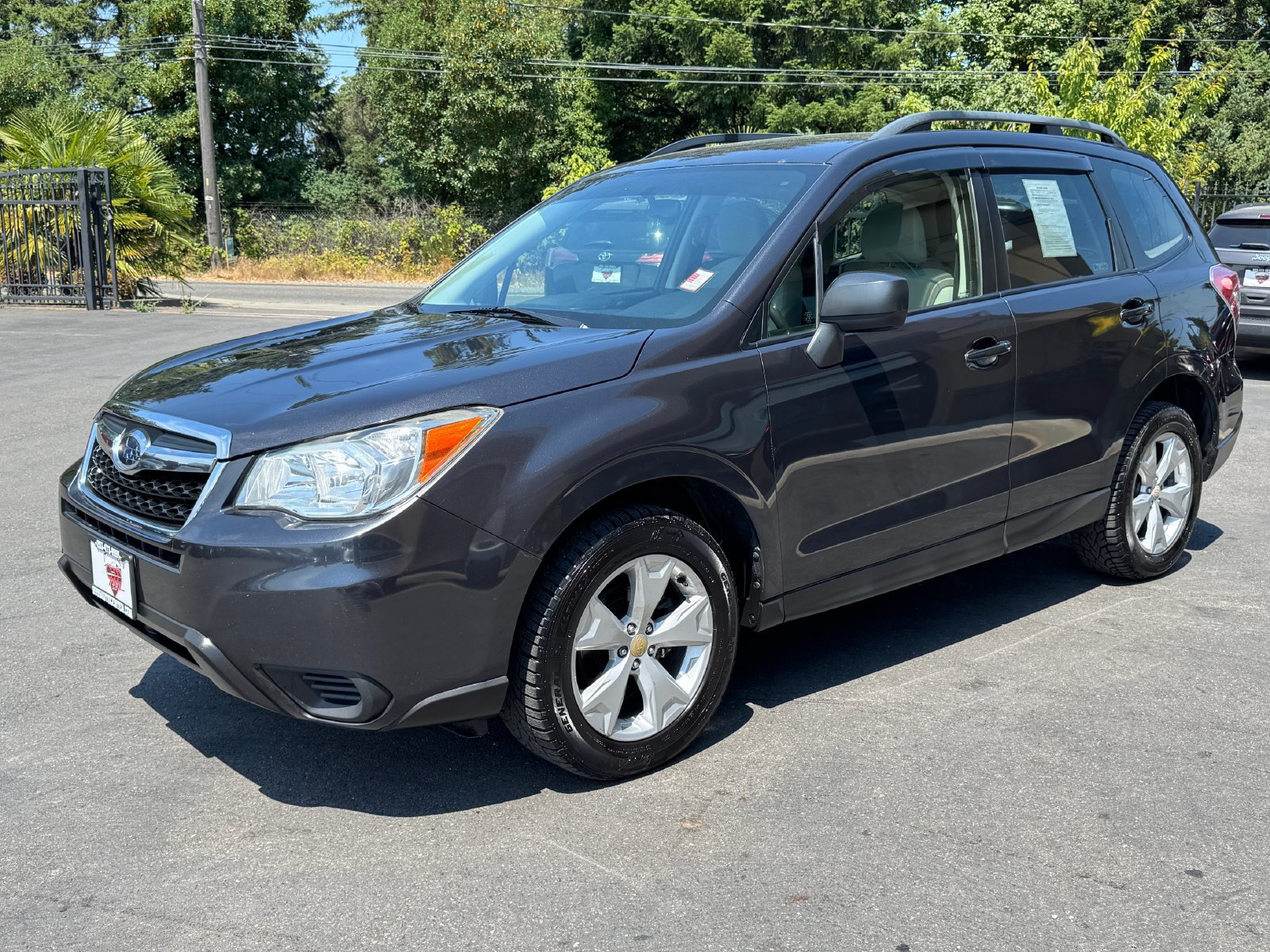 Used 2015 Subaru Forester 2.5i w/ Alloy Wheel Package AWD/4WD image 3