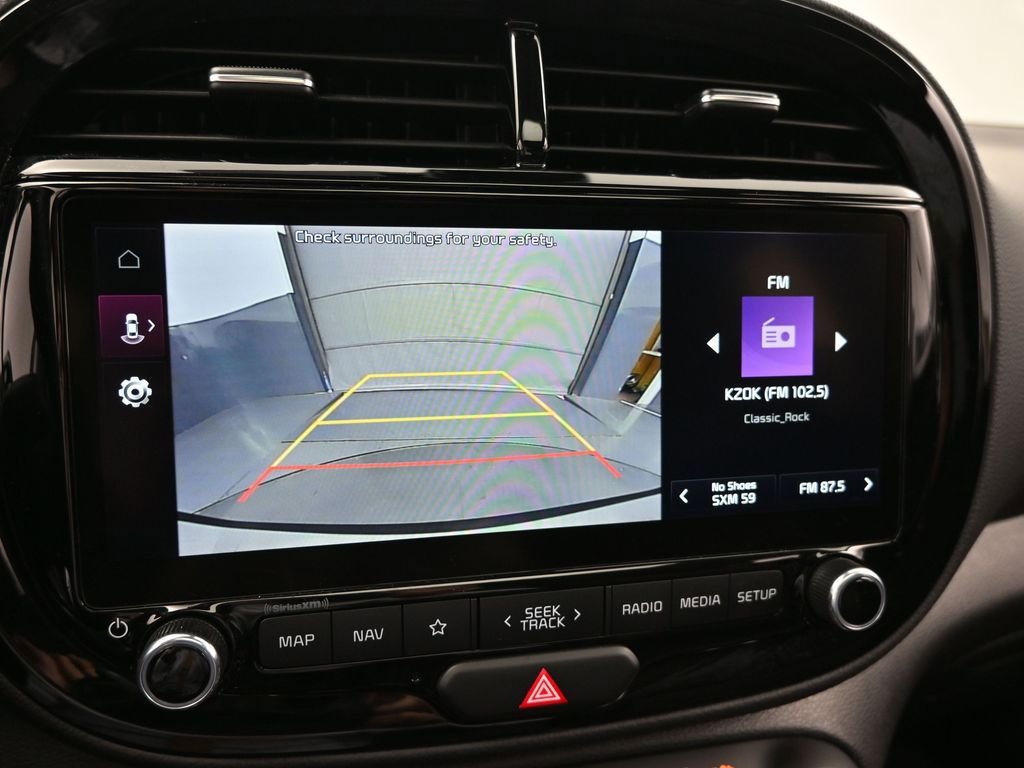 Used 2023 Kia Soul EX image 17