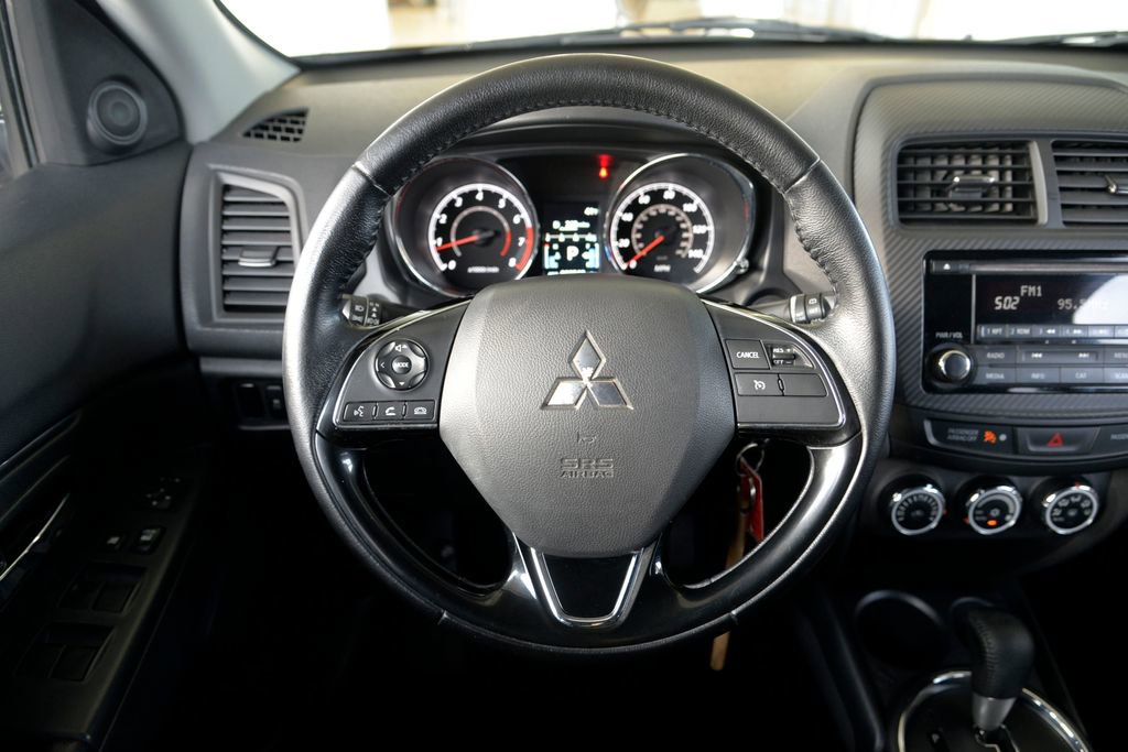 Used 2017 Mitsubishi Outlander Sport ES image 18