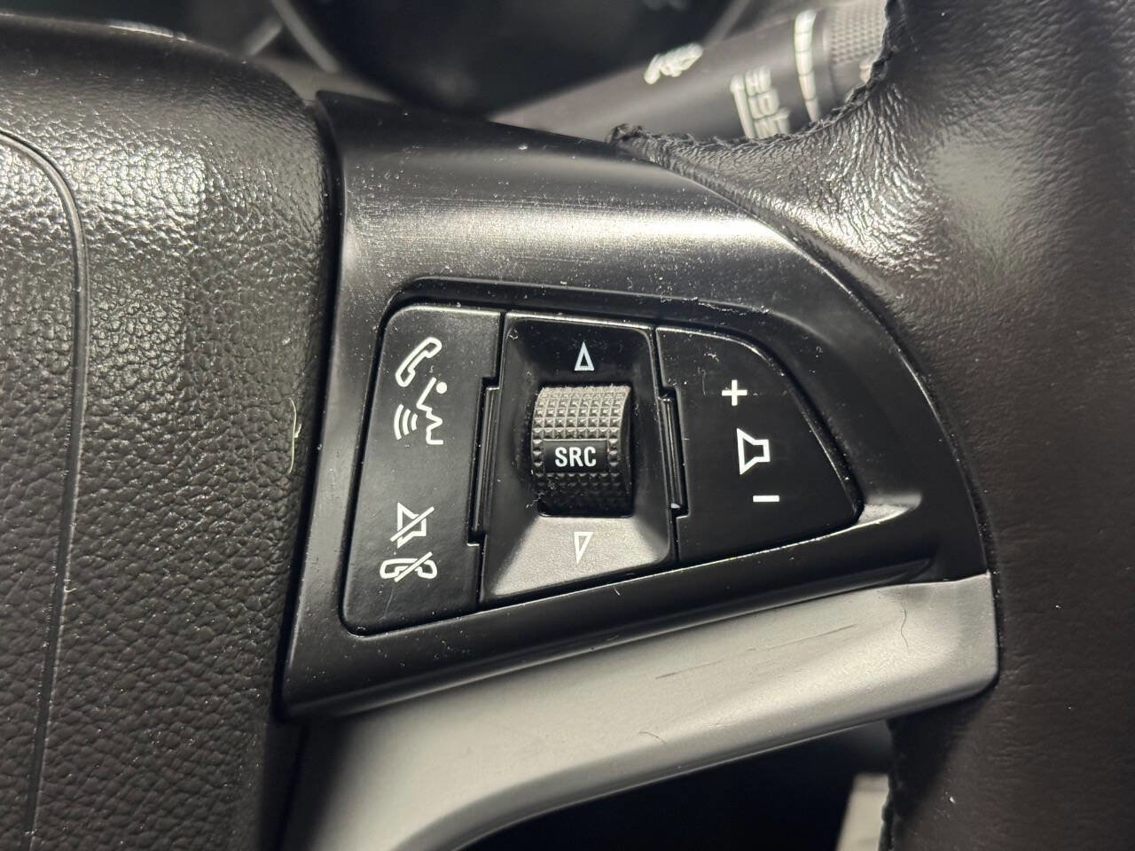 Used 2014 Chevrolet Cruze LT w/ All-Star Edition FWD image 24