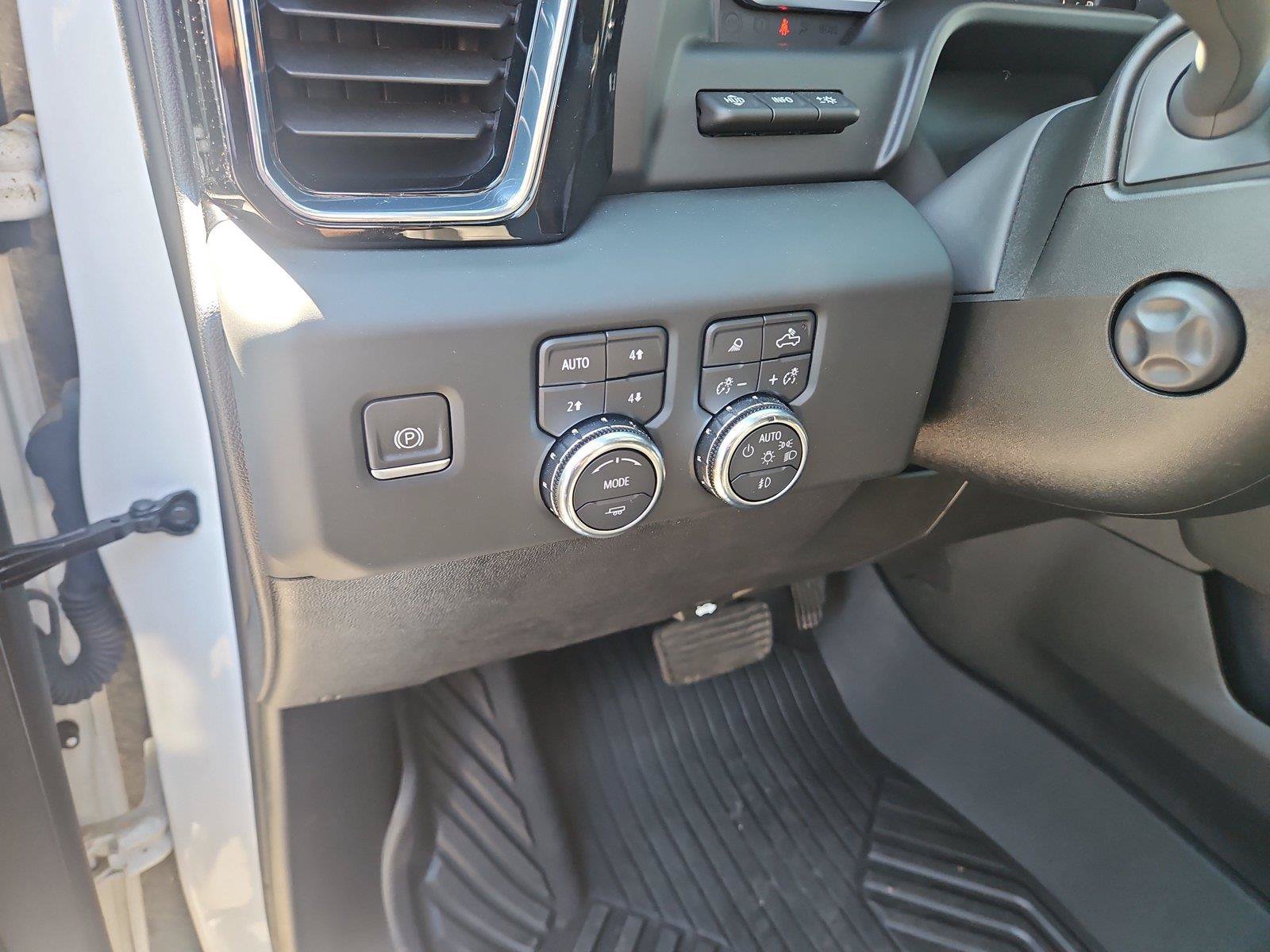 Used 2024 GMC Sierra 1500 Denali w/ Technology Package AWD/4WD image 20