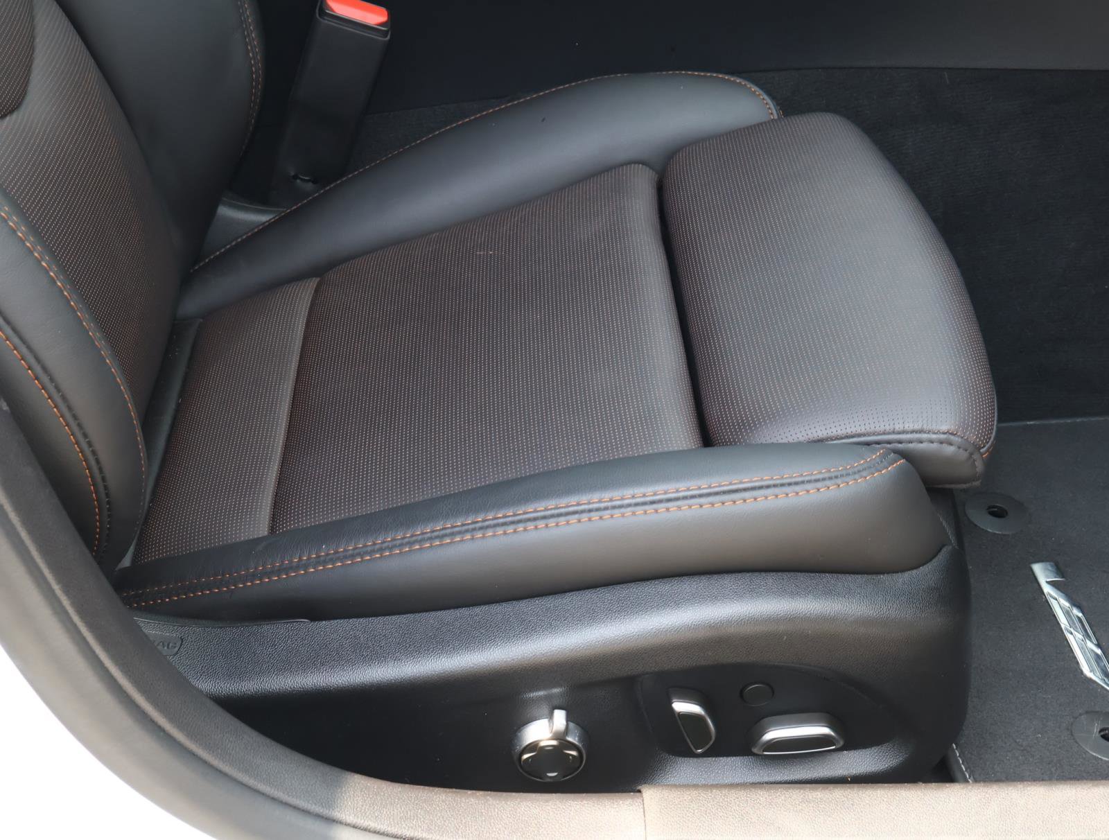 Used 2022 Cadillac CT5 V w/ Premium Package RWD image 23