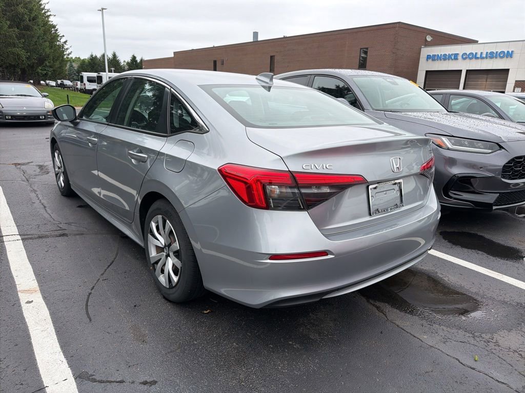 Used 2023 Honda Civic LX image 2