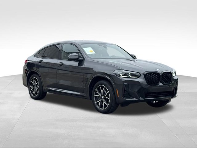 Certified 2025 BMW X4 xDrive30i w/ Premium Package AWD/4WD image 11