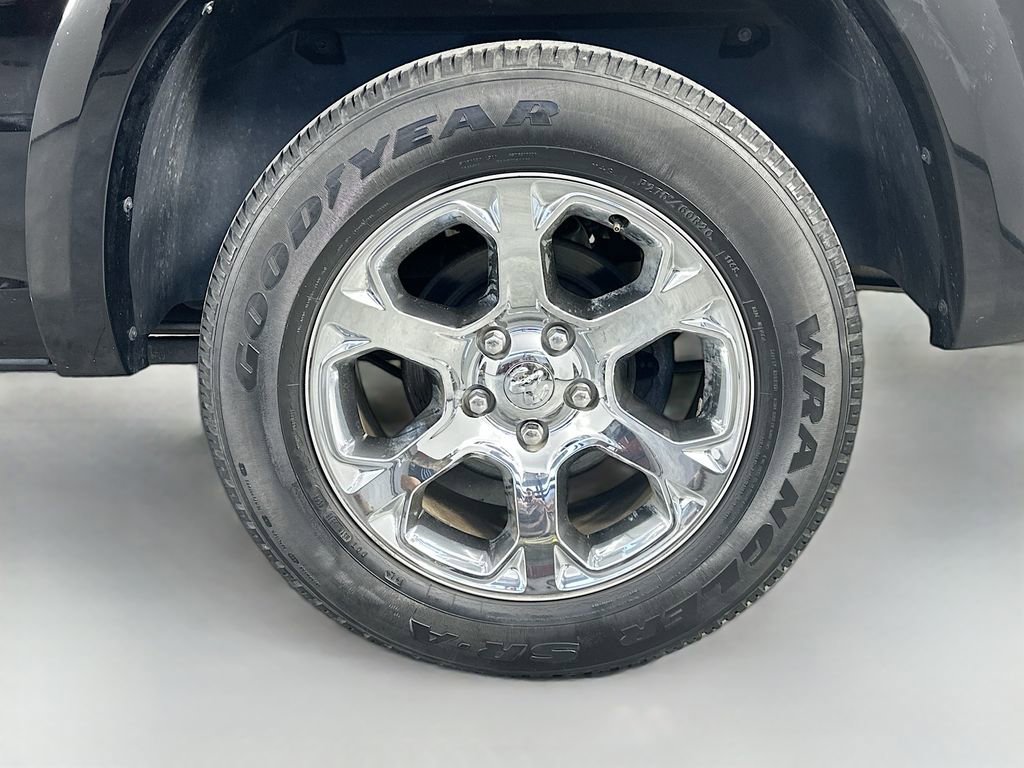 Used 2014 RAM 1500 Laramie RWD image 31