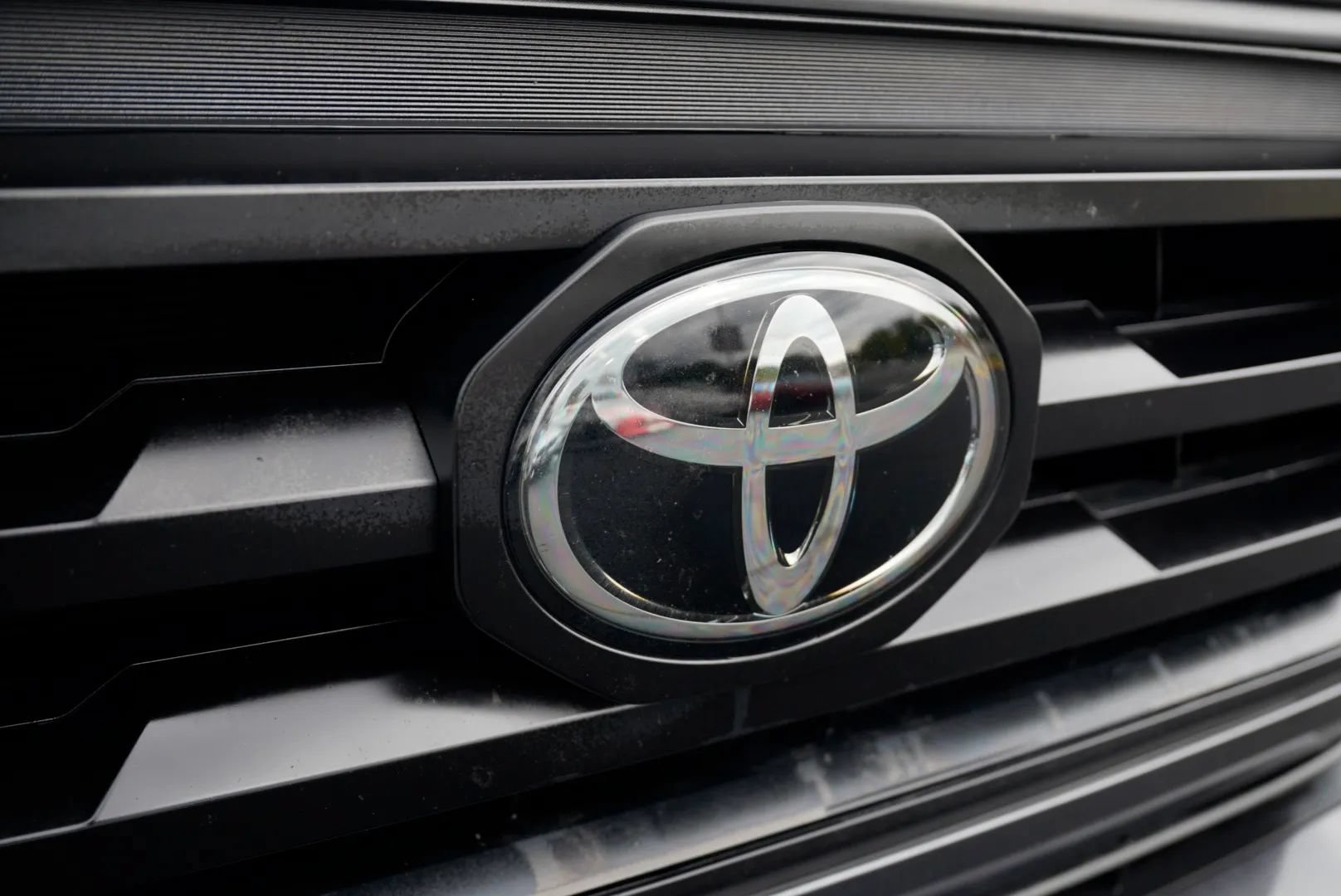 Used 2022 Toyota Tacoma SR w/ SX Package AWD/4WD image 11