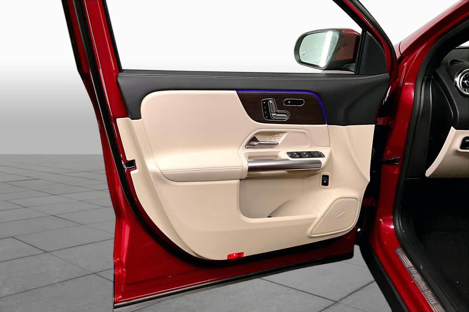 New 2026 Mercedes-Benz GLA 250 4MATIC image 12