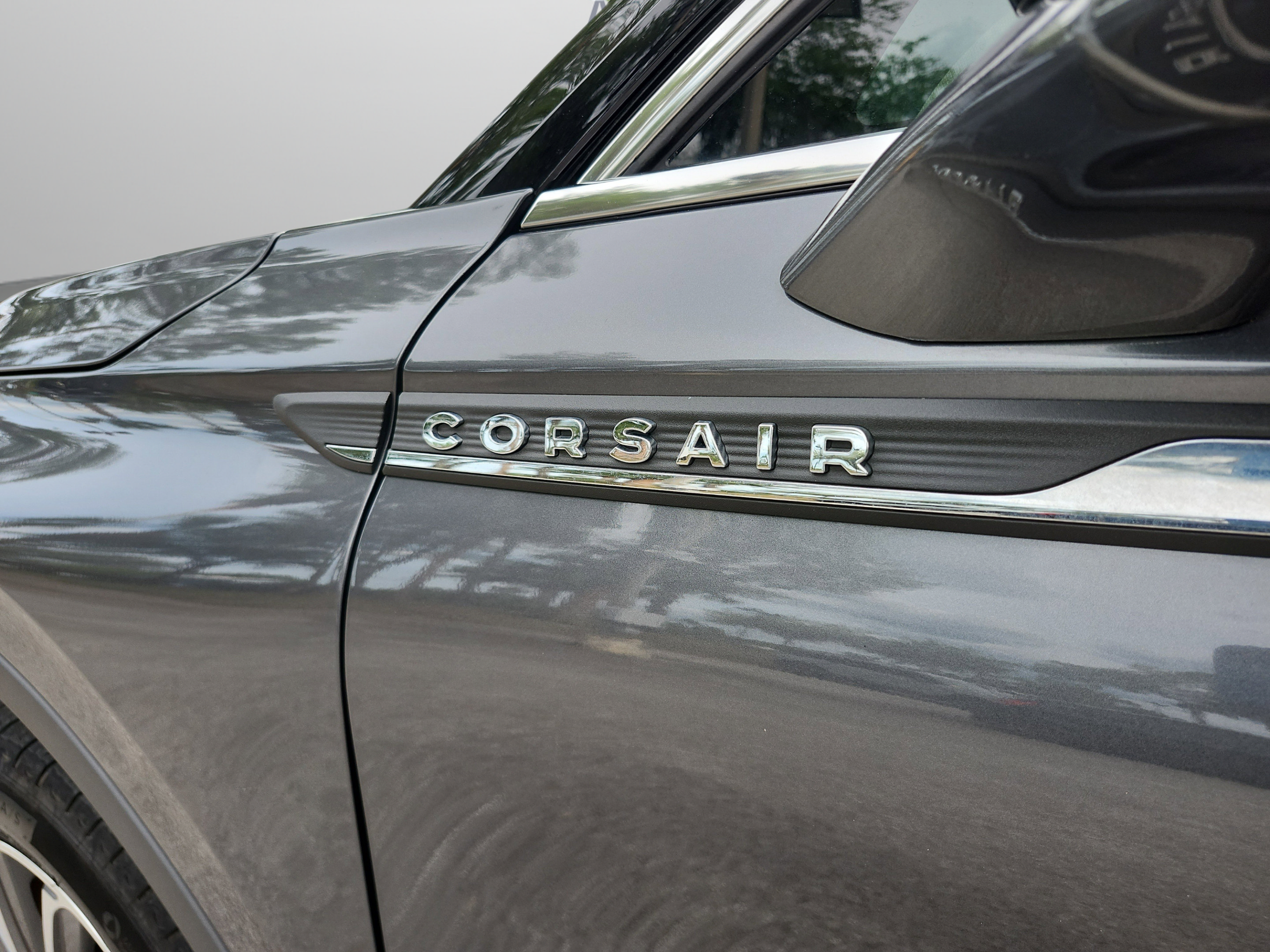 Used 2023 Lincoln Corsair Reserve FWD image 30