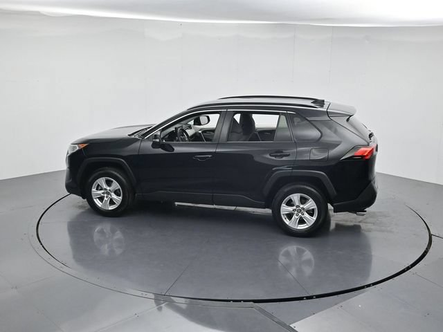 Used 2021 Toyota RAV4 XLE FWD image 44