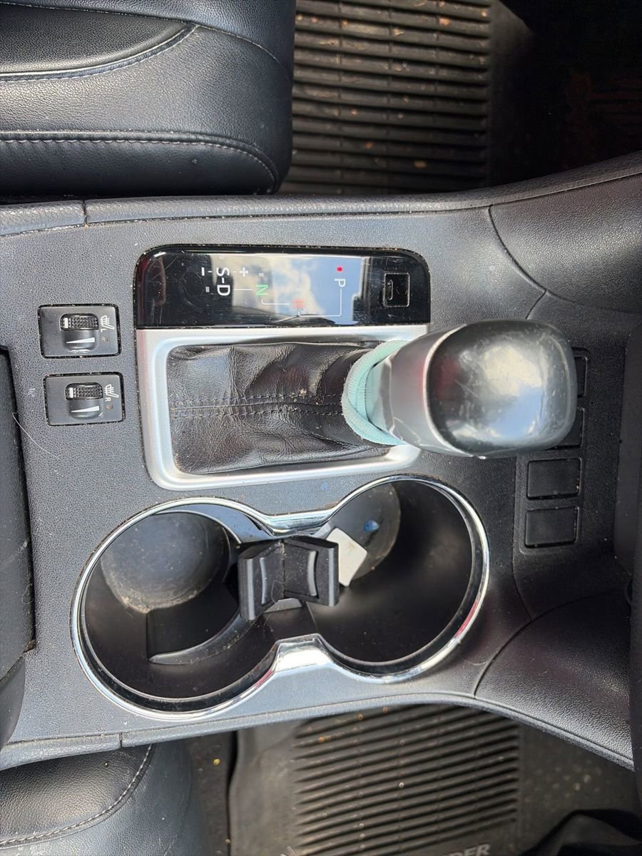 Used 2018 Toyota Highlander SE image 22