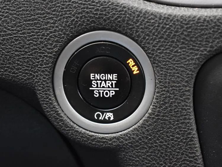 Used 2023 Dodge Charger SXT RWD image 27