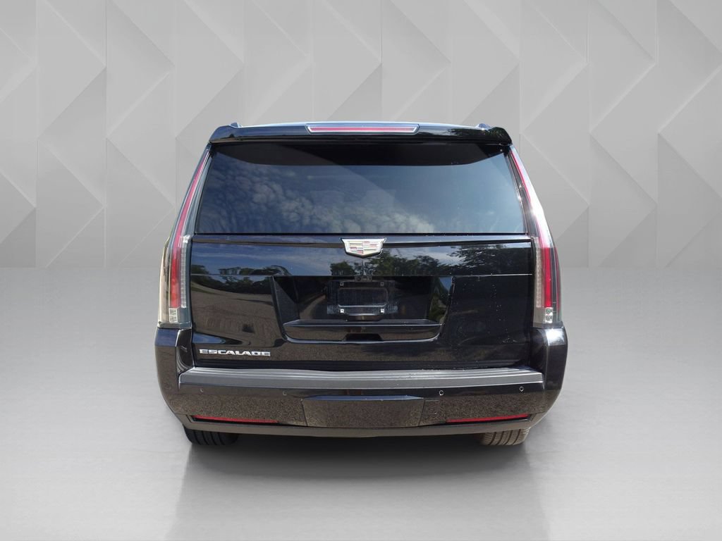 Used 2020 Cadillac Escalade Luxury AWD/4WD image 4