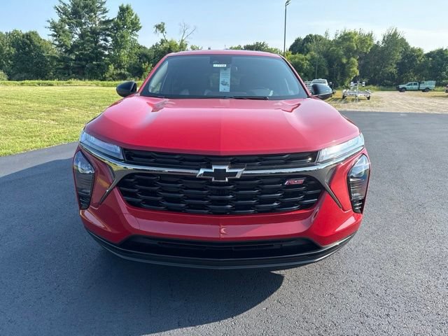 New 2026 Chevrolet Trax RS w/ Sunroof Package FWD image 10