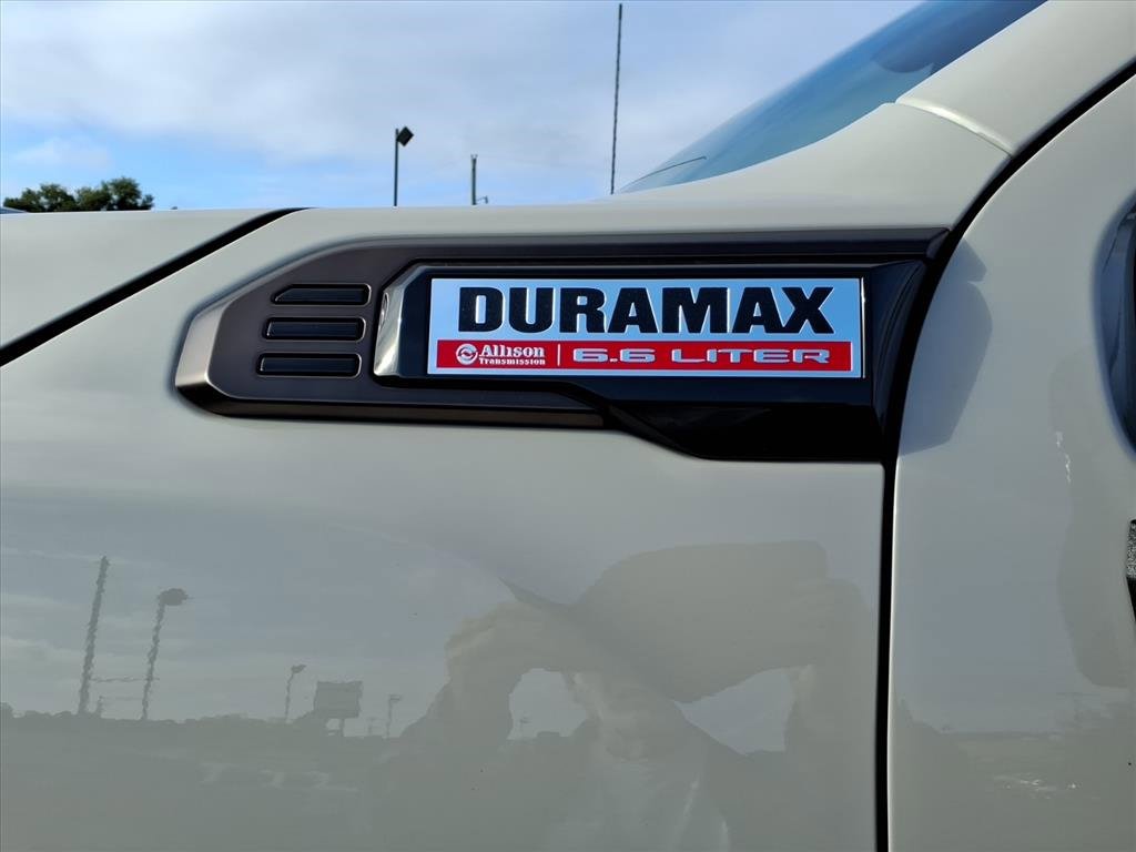 New 2026 GMC Sierra 2500 AT4X image 8