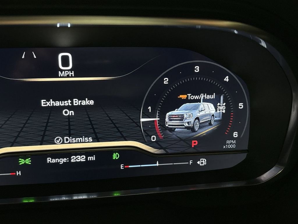 Used 2024 GMC Yukon SLT w/ SLT Luxury Package image 50