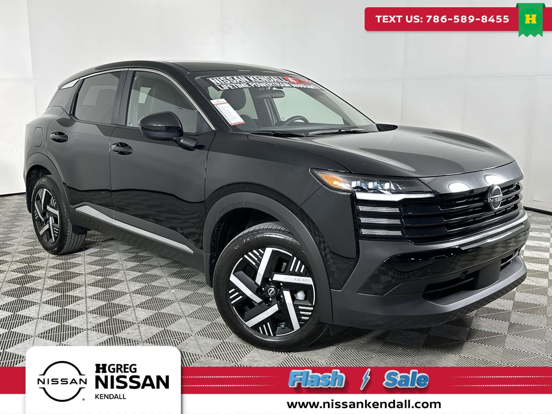 Certified 2025 Nissan Kicks SV