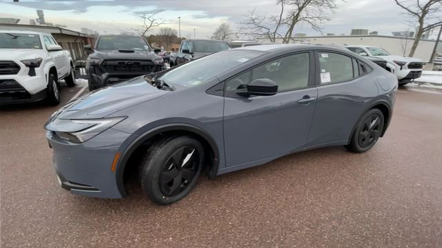 New 2026 Toyota Prius Plug-In Hybrid FWD image 6