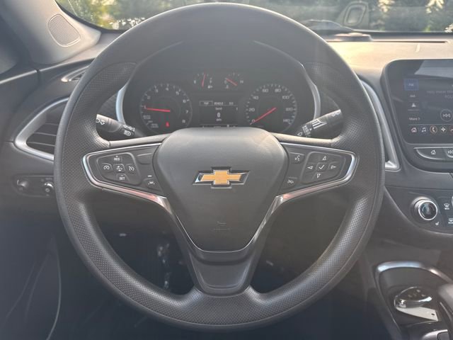 Used 2023 Chevrolet Malibu LT image 16