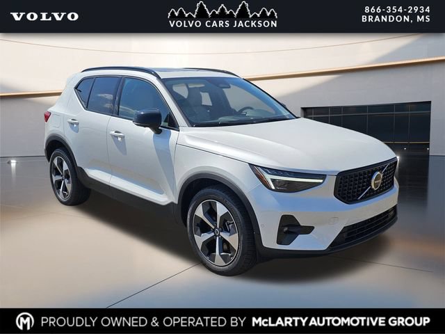 Certified 2026 Volvo XC40 B5 Plus w/ Protection Package Premier AWD/4WD image 1