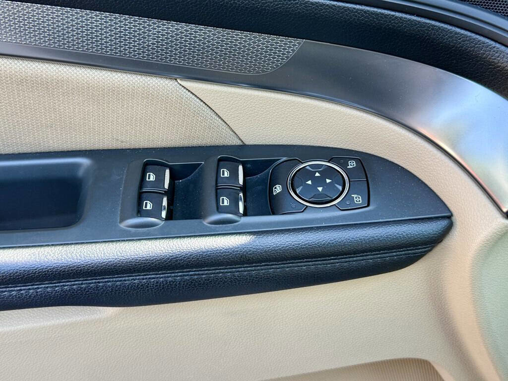 Used 2017 Ford Explorer 4WD image 24