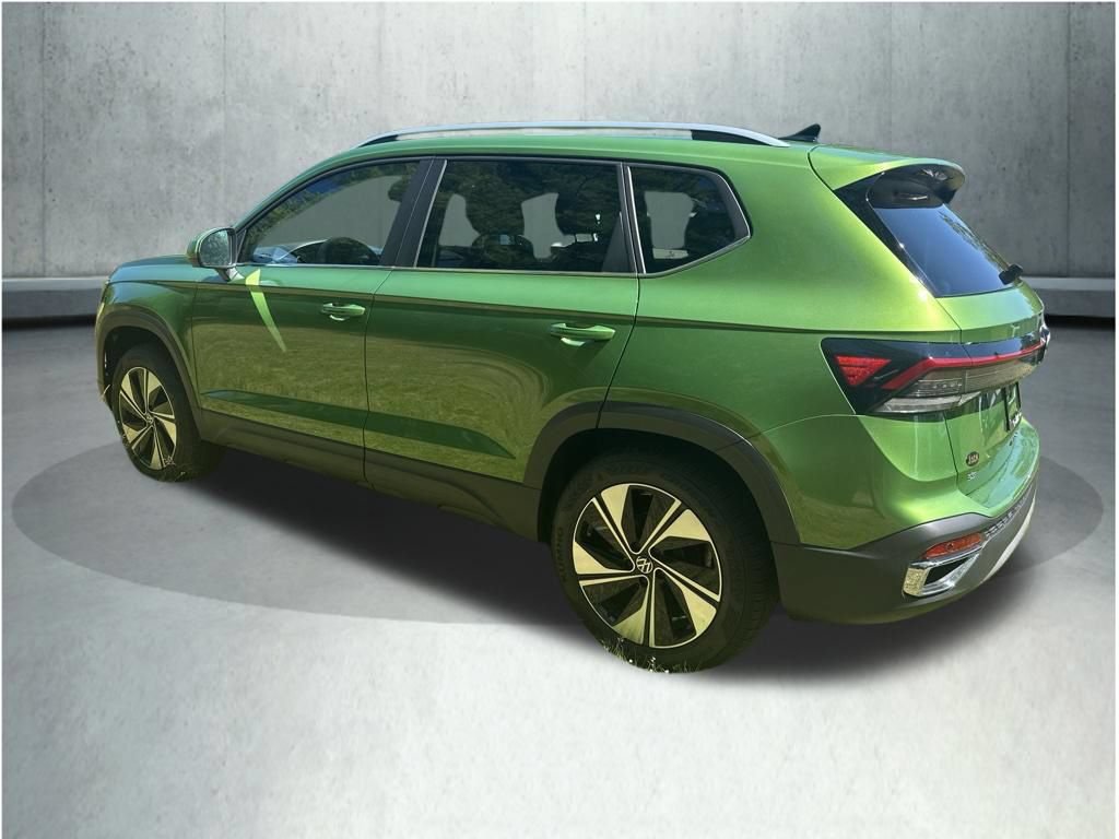 New 2026 Volkswagen Taos SE AWD/4WD image 6