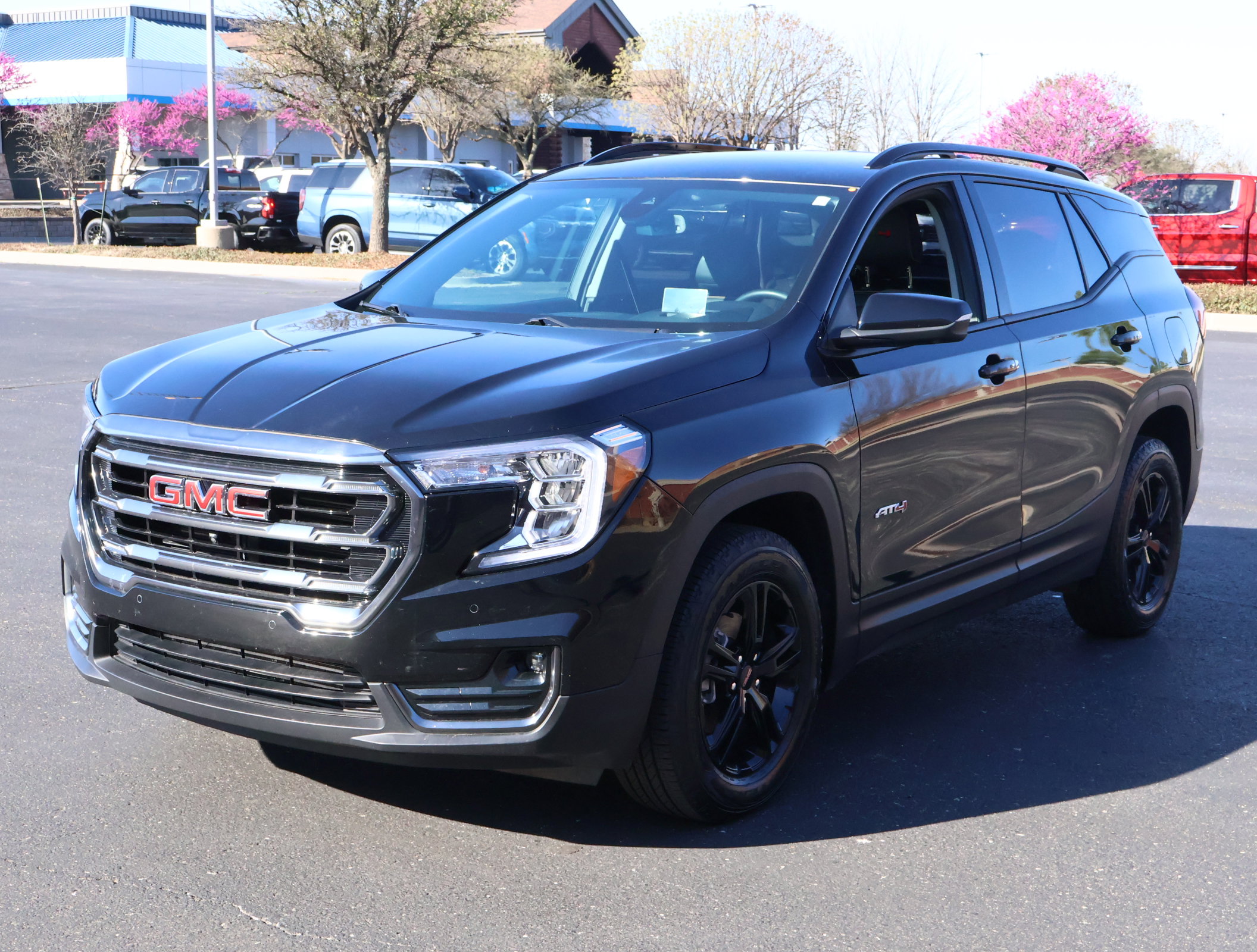 Used 2024 GMC Terrain AT4 w/ Tech Package image 30