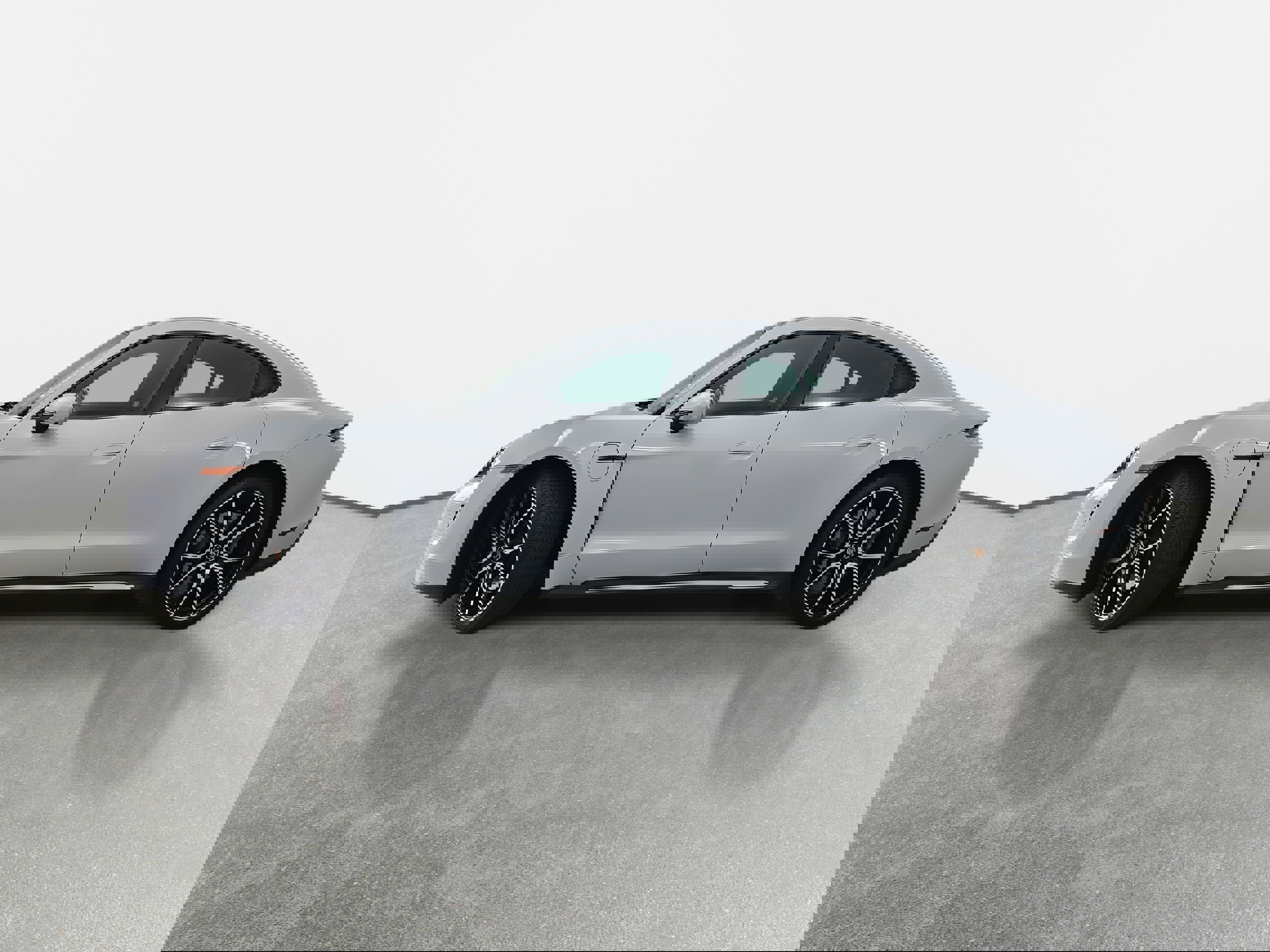 Used 2023 Porsche Taycan w/ Premium Package image 8