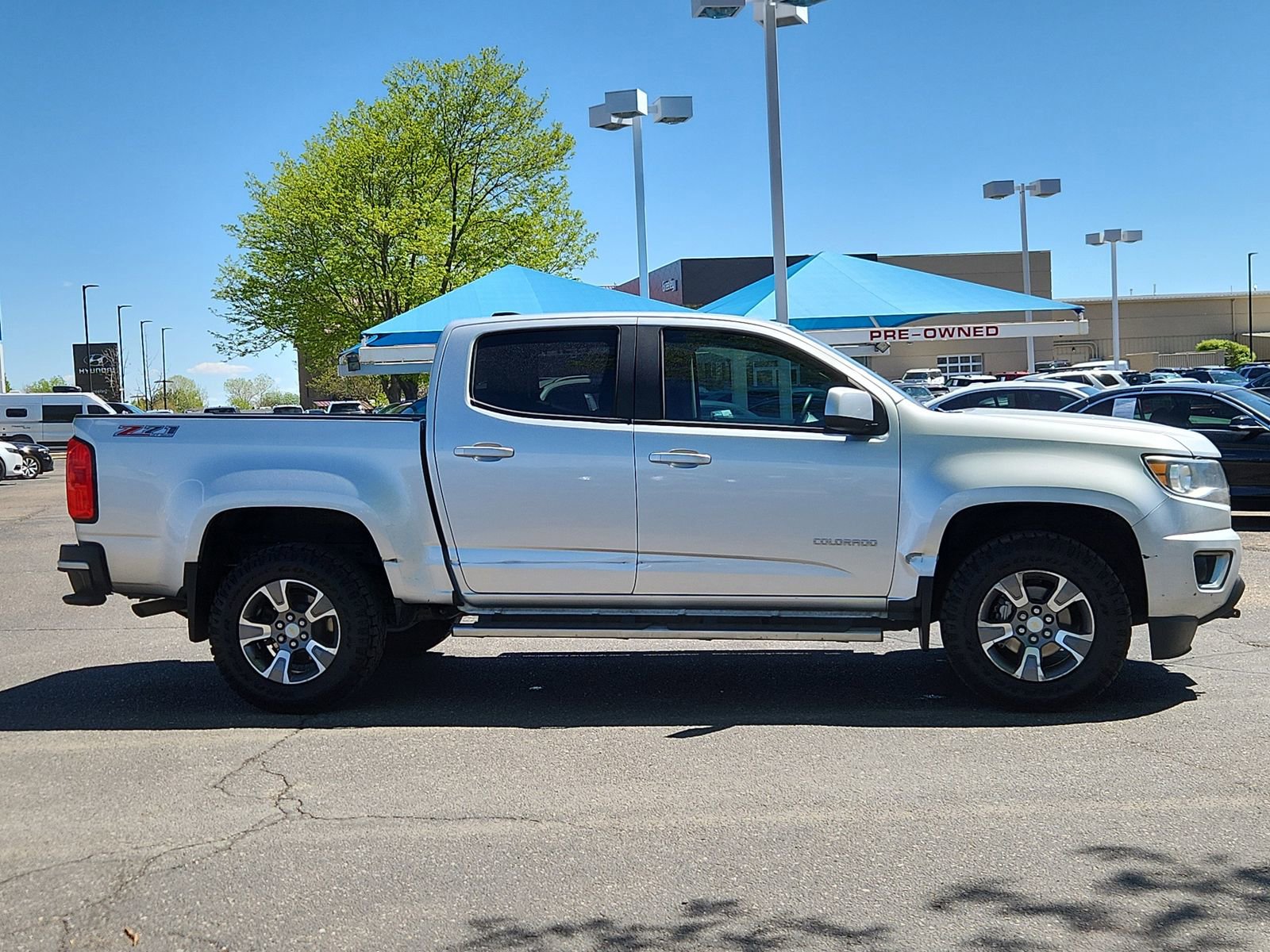 Used 2015 Chevrolet Colorado Z71 image 5