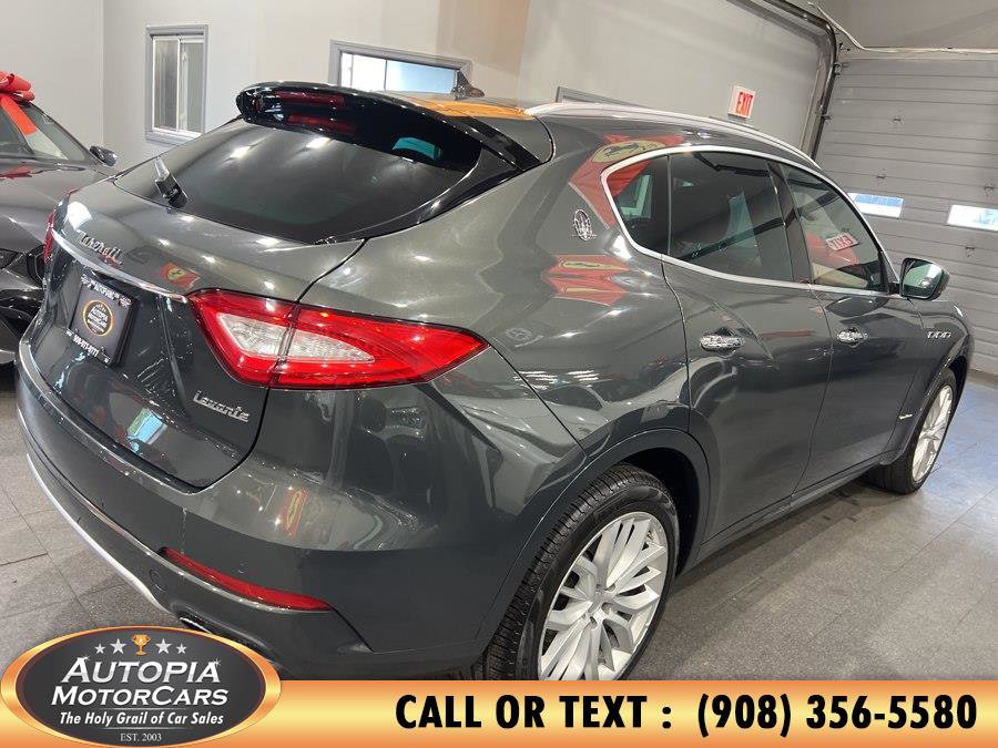 Used 2018 Maserati Levante S GranLusso AWD/4WD image 5