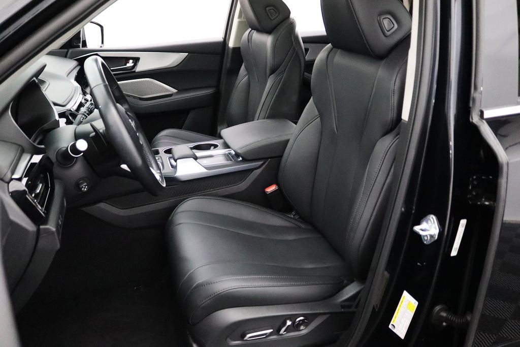 Used 2024 Acura MDX SH-AWD image 2